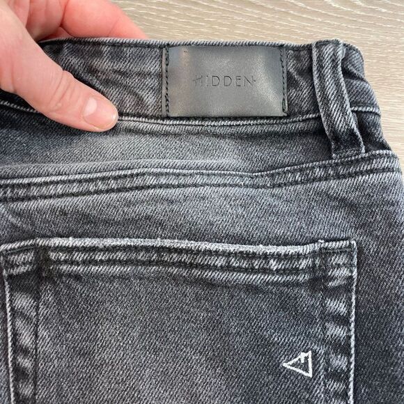HIDDEN High Waist Moms Mini Denim Shorts in Black M - Picture 6 of 8